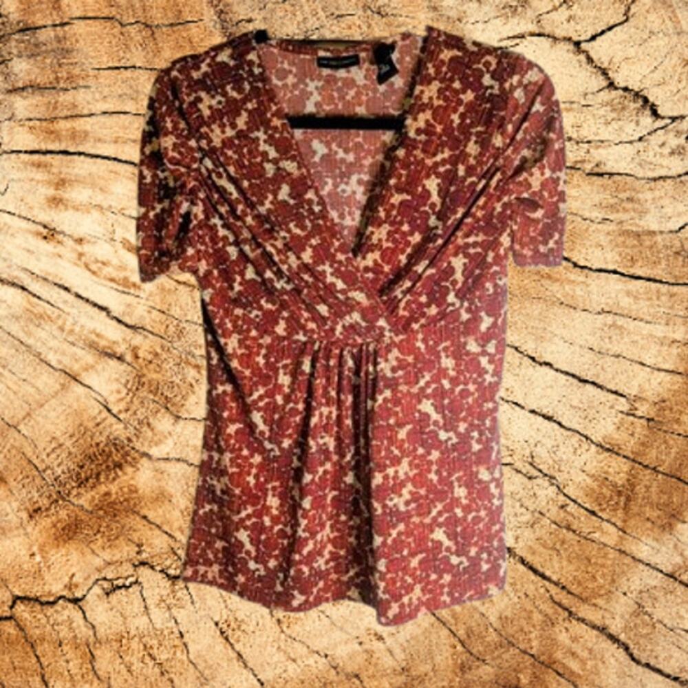 New York & Co small short sleeve red and yellow polyester blend stretch blouse